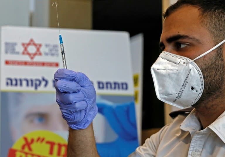 Israel increases legislation allowing the names of unvaccinated participants