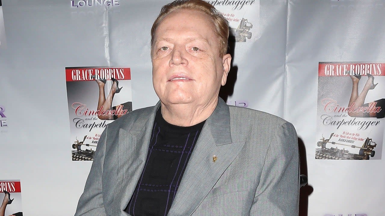 Larry Flynt Hustler Founder Dead At 78 9813