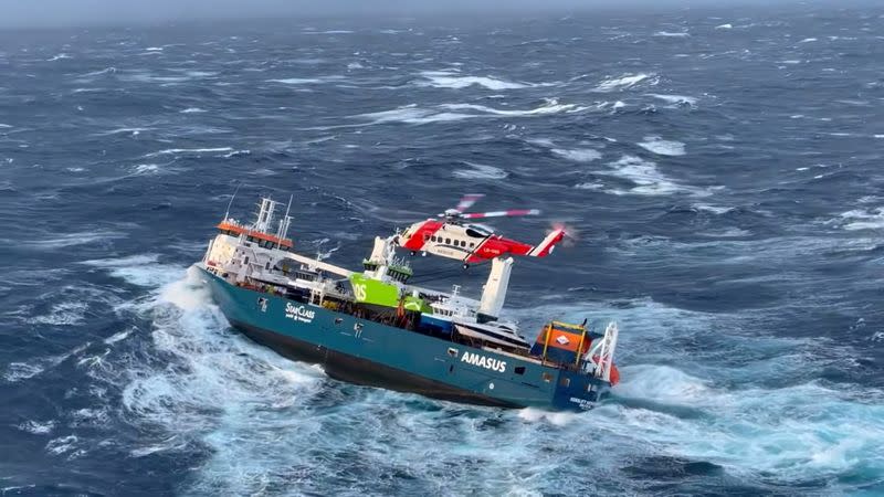 Dutch cargo ship drifts from Norway to dramatic rescue of crew