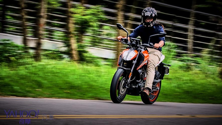 出自騎乘樂趣的初衷之道！KTM Duke 125玩樂至上的桃園山區試駕！ - 19