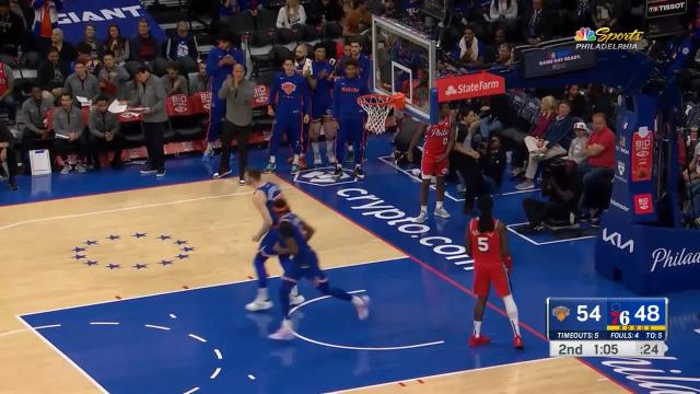 Cam Reddish with a dunk vs the Philadelphia 76ers