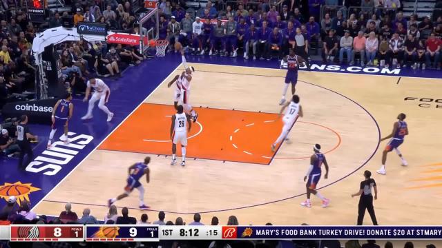 Shaedon Sharpe with a dunk vs the Phoenix Suns