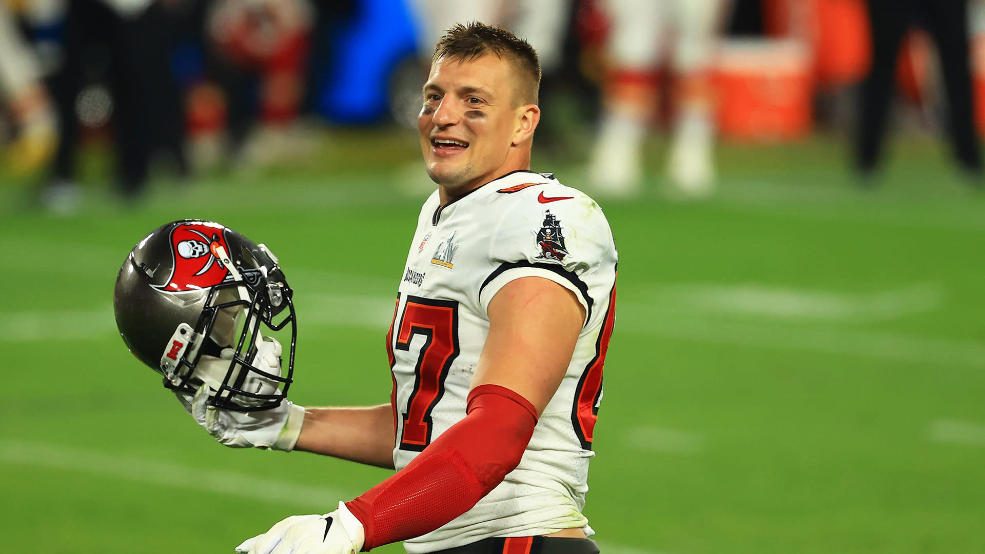 NFL news: Rob Gronkowski contacted Bucs about possible return