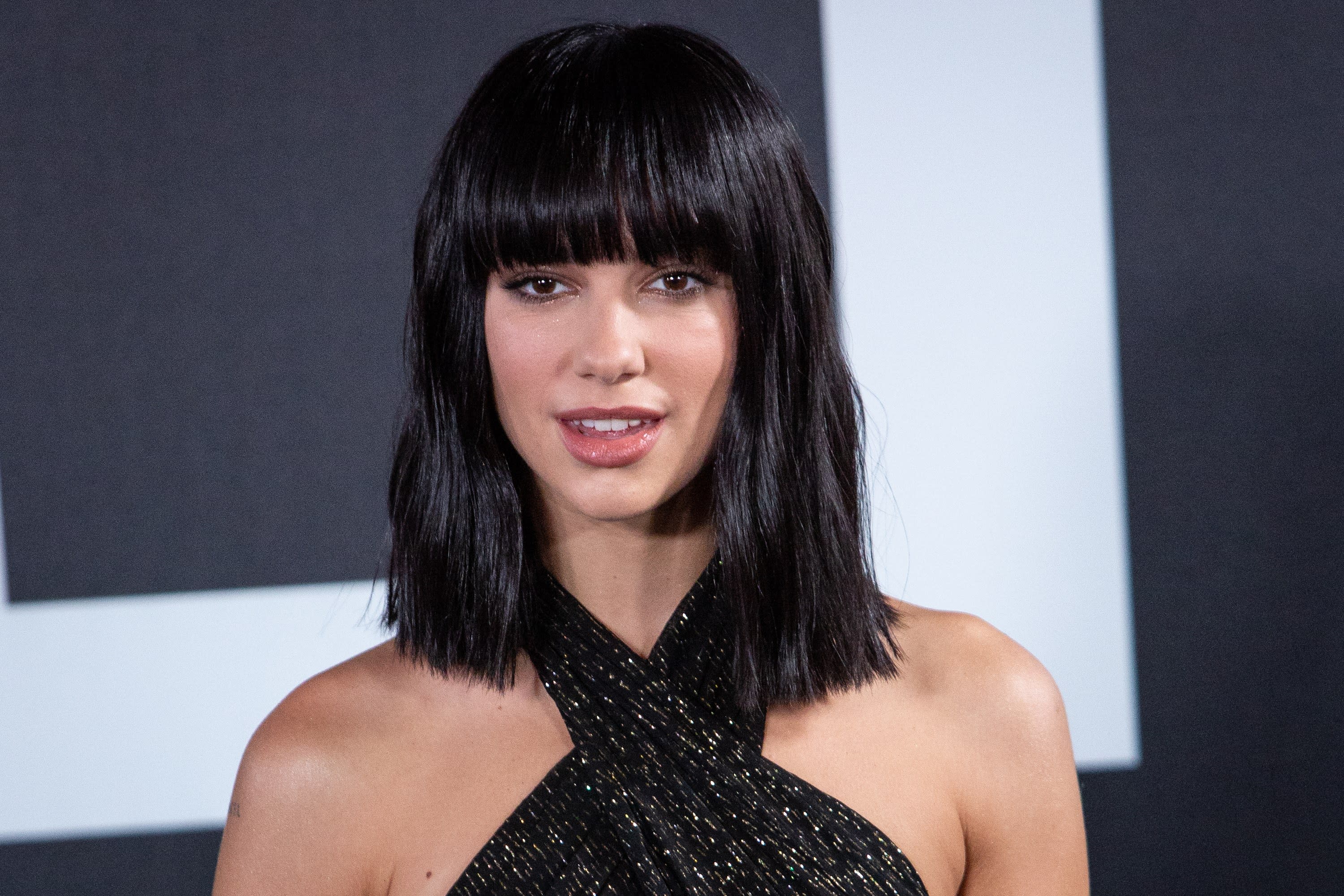 Dua Lipa’s Two-Tone Bob Is Perfect for Anyone Who Can't Choose a Hair Color
