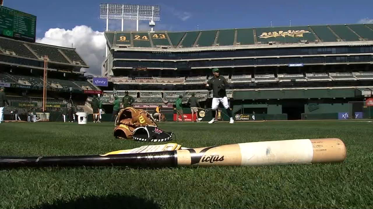 Oakland A's fans staying home in droves; Coliseum attendance