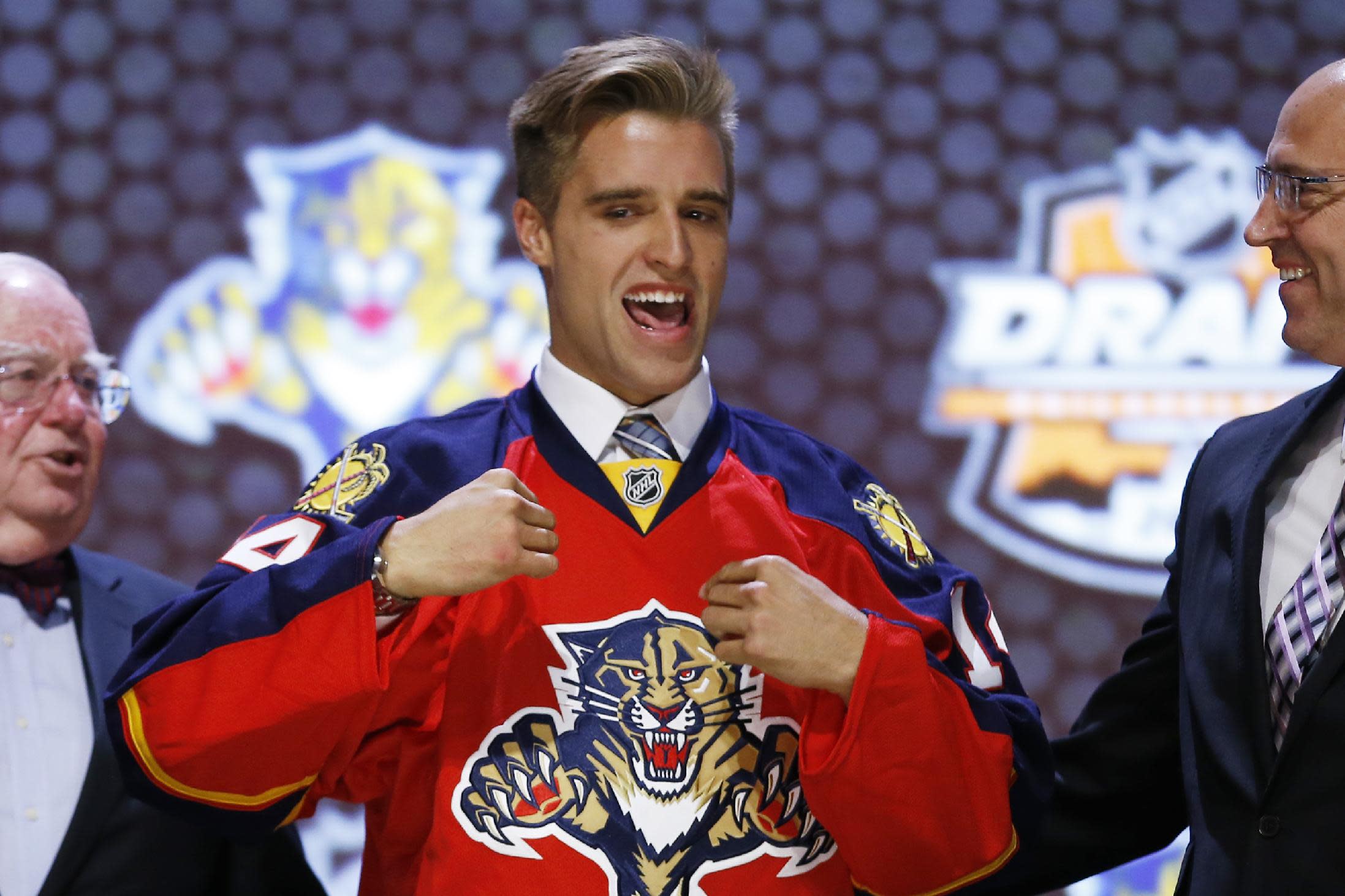 The 10 most awkward NHL Draft rookie 