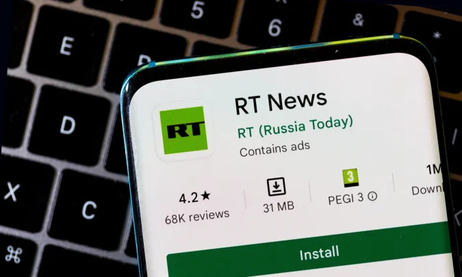 RT News (Russia Today) app is seen on a smartphone in this illustration taken February 27, 2022. REUTERS/Dado Ruvic/Illustration