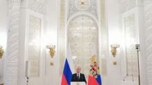 Putin consegna i Nobel russi, tra i premiati Irina Antonova