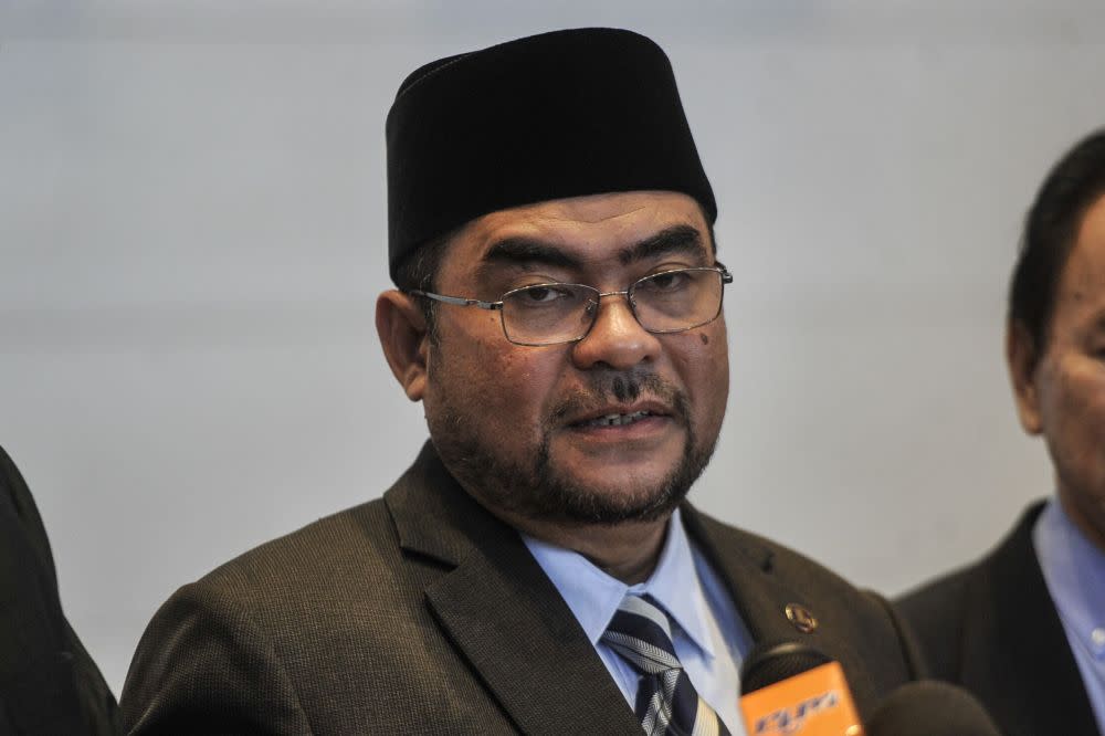 Take responsibility for your remarks on Nur Sajat, Harakah tells 