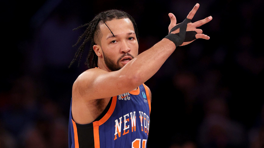 Getty Images - NEW YORK, NEW YORK - APRIL 14: Jalen Brunson #11 of the New York Knicks celebrates his three point shot during the second half against the Chicago Bulls at Madison Square Garden on April 14, 2024 in New York City. The New York Knicks defeated the Chicago Bulls 120-119 in OT. NOTE TO USER: User expressly acknowledges and agrees that, by downloading and or using this photograph, User is consenting to the terms and conditions of the Getty Images License Agreement. (Photo by Elsa/Getty Images)