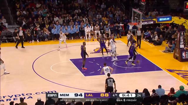 Tyus Jones with a 2-pointer vs the Los Angeles Lakers