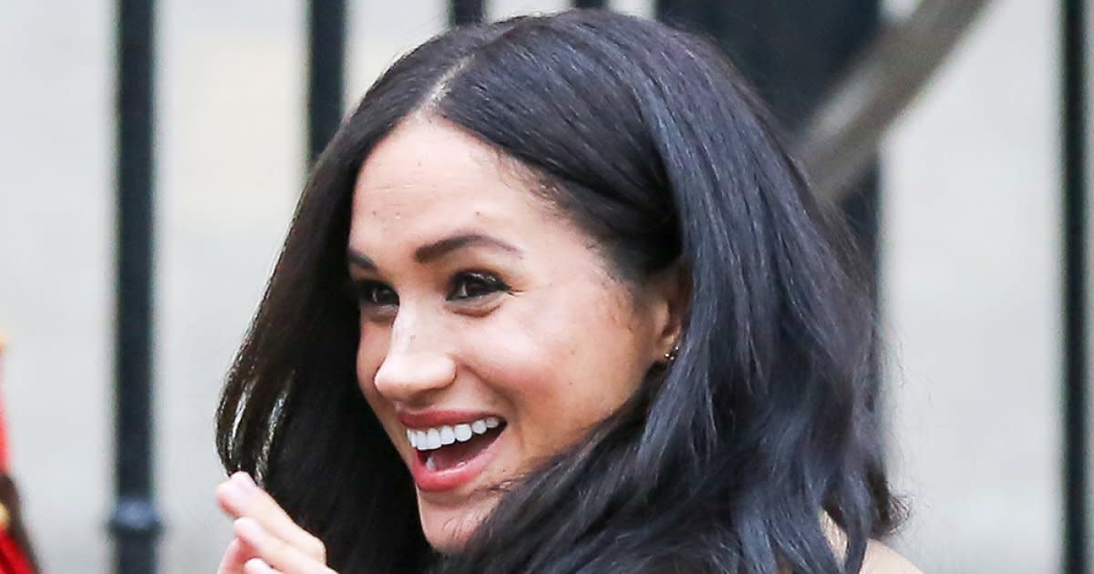 Meghan Markle Drives to Canadian Airport to Pick Up Friend from L.A