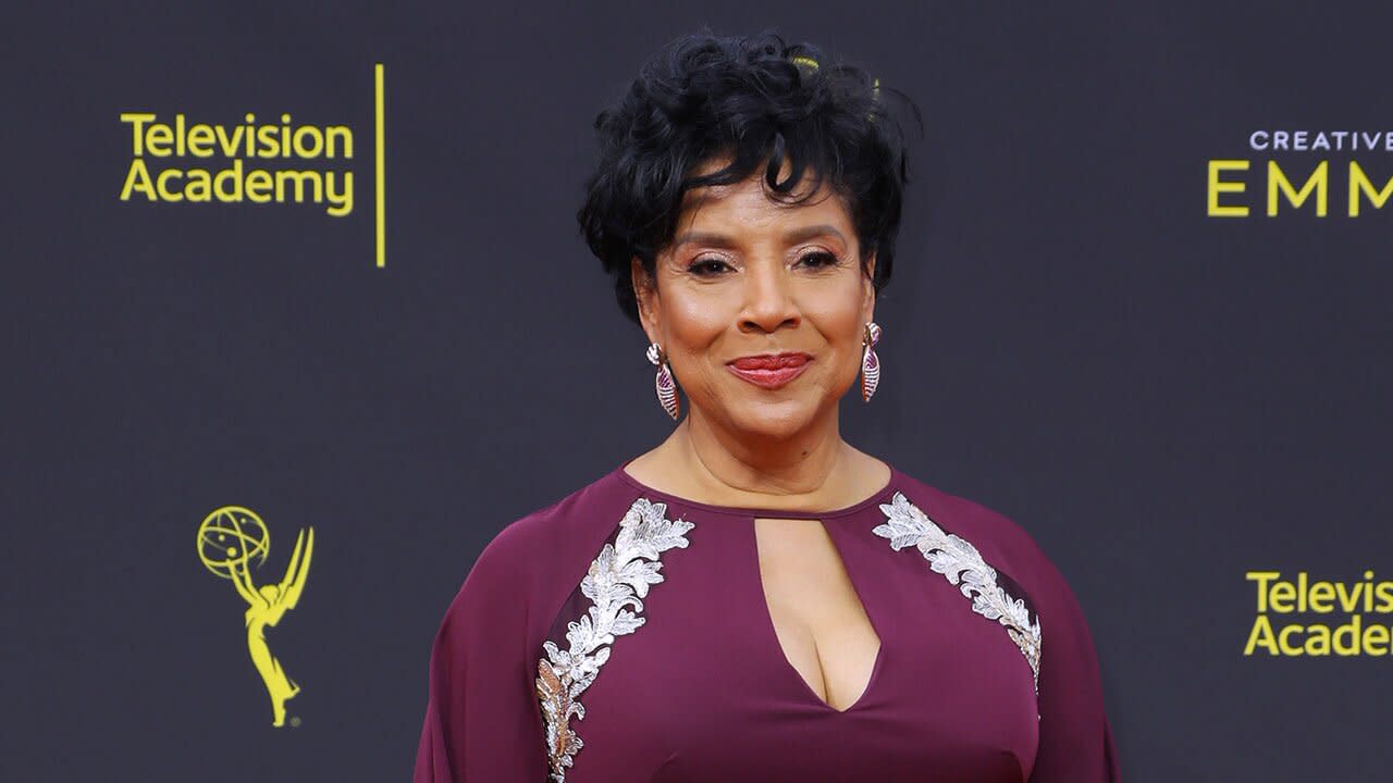 Phylicia Rashad Named Dean of Howard University's Fine Arts College: 'No  Individual Better'