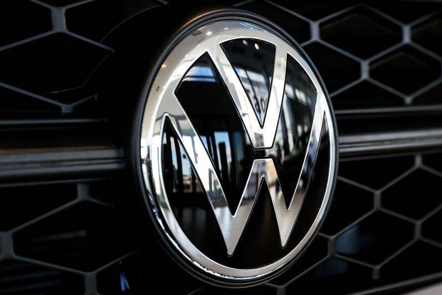 A VW badge is seen on a car at a dealership in Kaluga, Russia March 30, 2022. Picture taken March 30, 2022. REUTERS/Evgenia Novozhenina