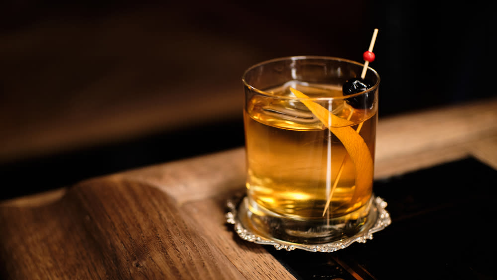 How to Make the Perfect Old Fashioned—3 Different Ways