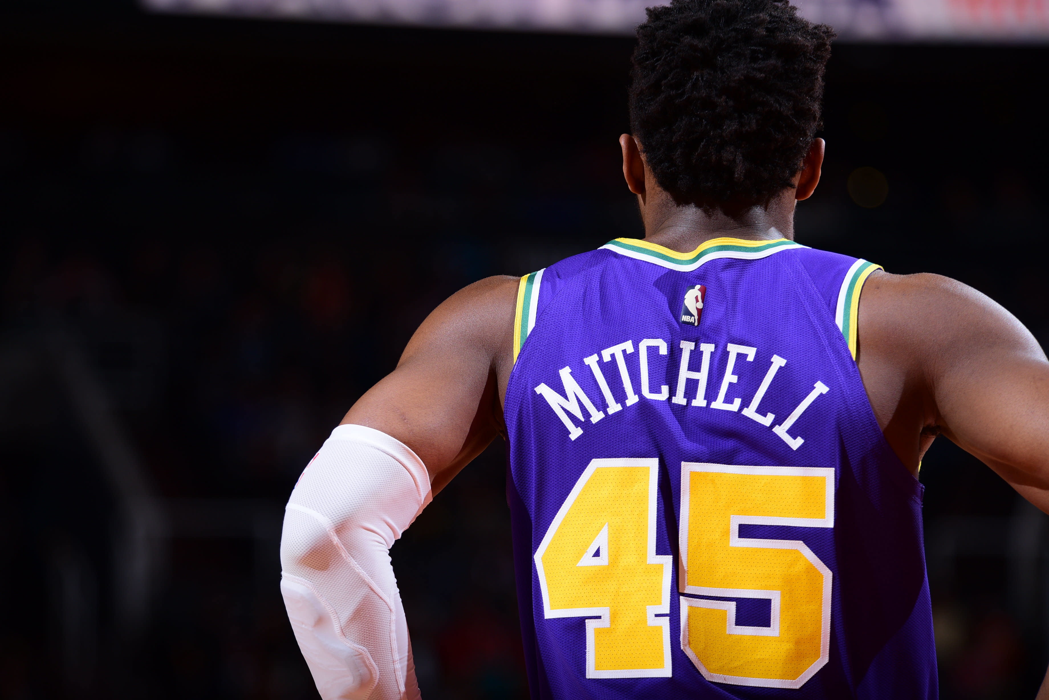 donovan mitchell jersey purple