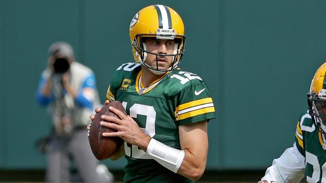 Will Aaron Rodgers throw over 2.5 touchdowns?