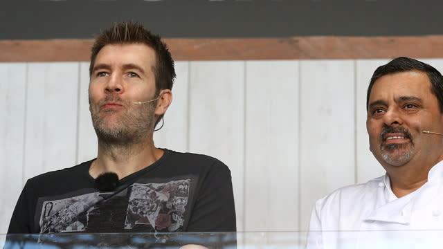 Rhod Gilbert shares update with fans following stage four cancer
