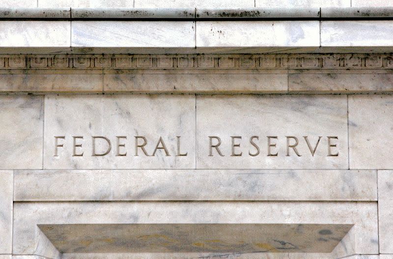 Most Fed members backed future rate hike, Fed September minutes show