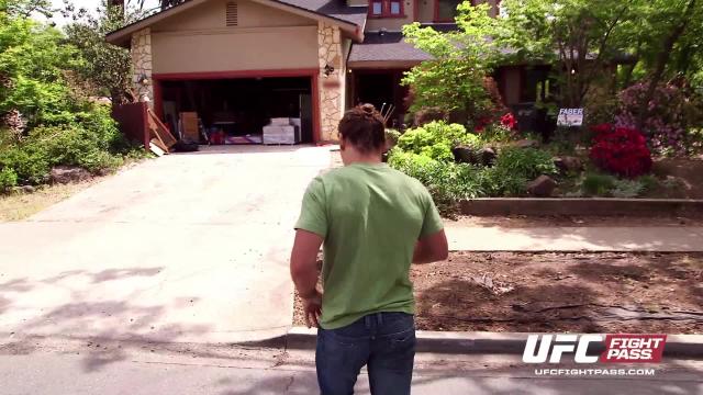 Fight Night Manila: Urijah Faber - Almost Home