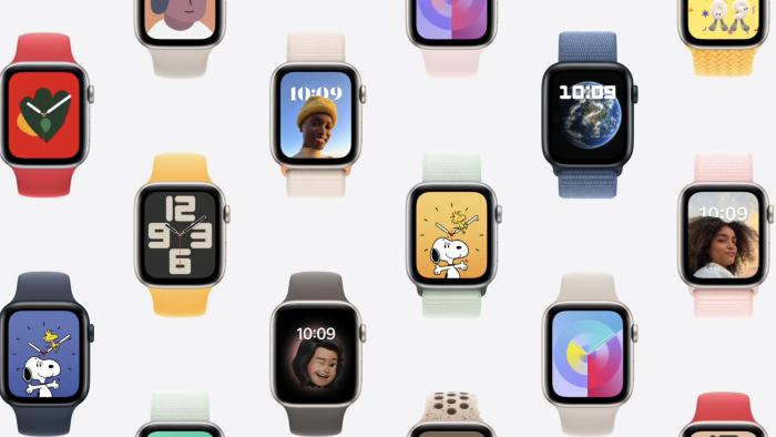 Apple Watches of different colors displayed in a grid layout