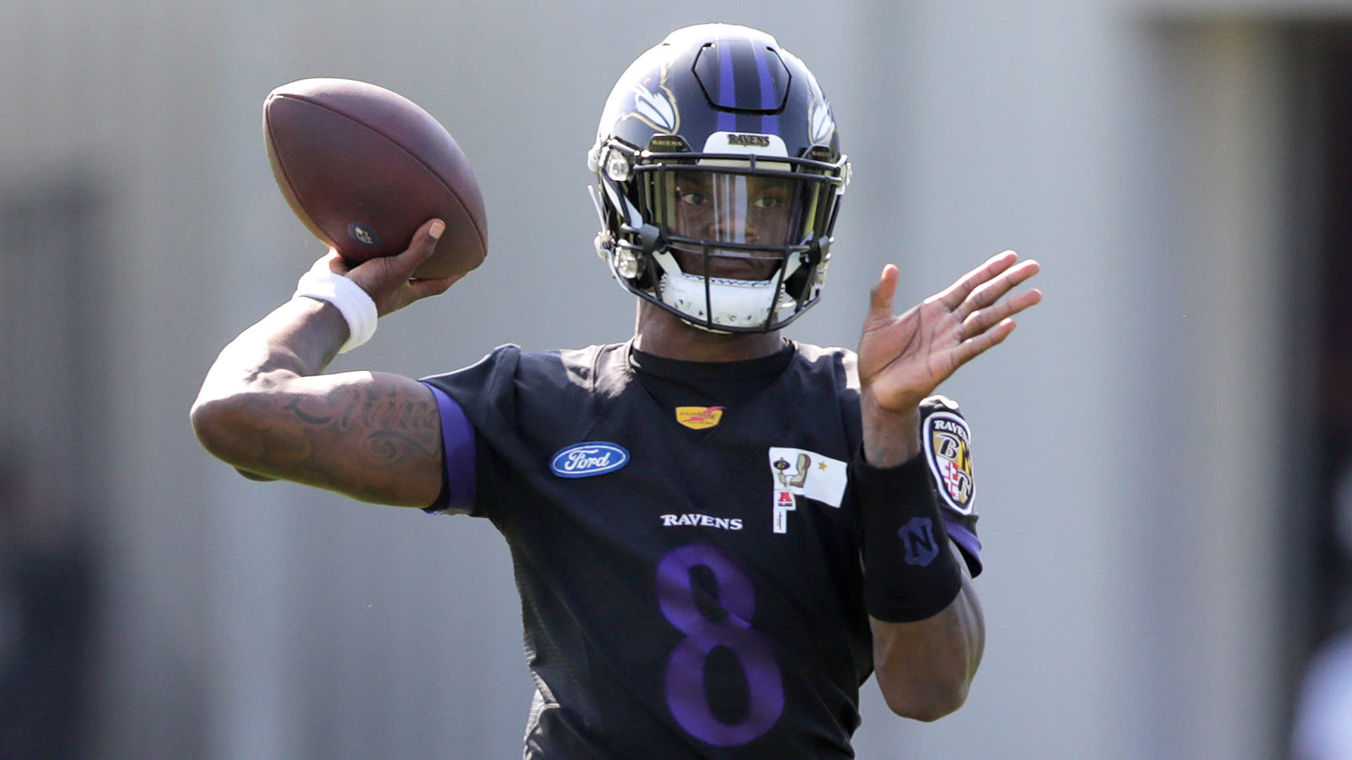 Lamar Jackson's breakout MVP season an inspiration to Baltimore-area youth  players