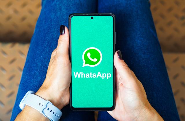 BRAZIL - 2023/05/21: In this photo illustration, the WhatsApp logo is displayed on a smartphone screen. (Photo Illustration by Rafael Henrique/SOPA Images/LightRocket via Getty Images)