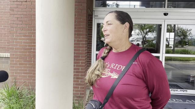 WATCH: Florida State softball head coach Lonni Alameda talks ahead of flight to Oklahoma City