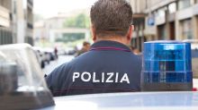 Milano, rapina e violenta donna in albergo: arrestato