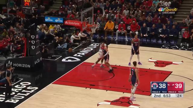 Alex Caruso with an assist vs the Washington Wizards