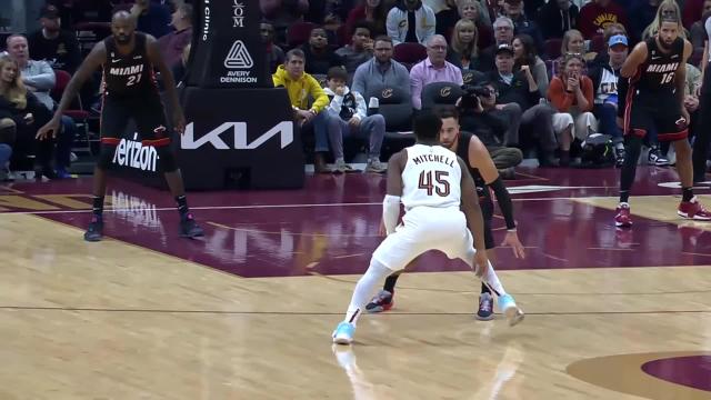 Donovan Mitchell with a 3-pointer vs the Miami Heat