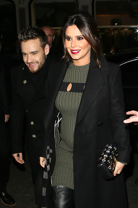 Liam Payne finally follows girlfriend Cheryl on Instagram!