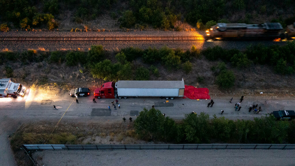 Migrants dead in a truck in Texas: the toll rises to 53 dead, 4 people arrested