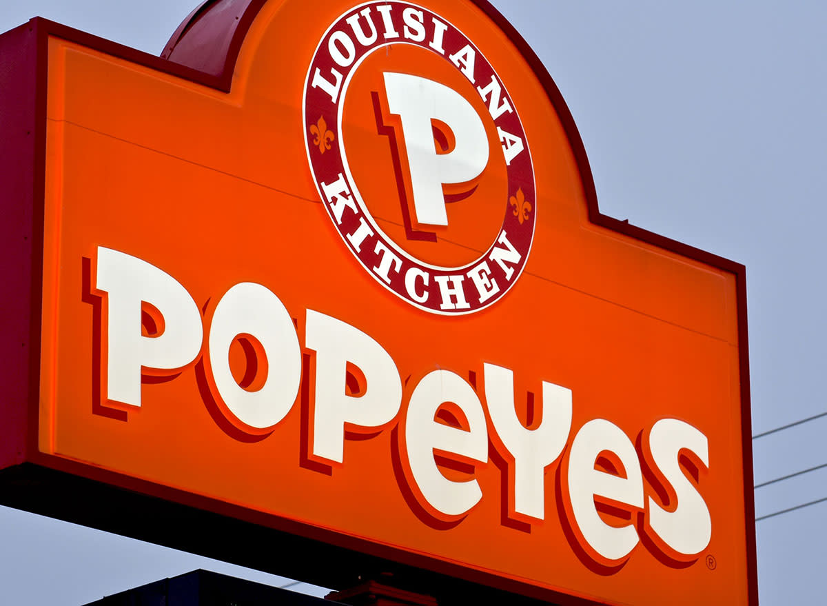 Popeyes Just Signed A Deal To Open Its First Locations Here 조개모아