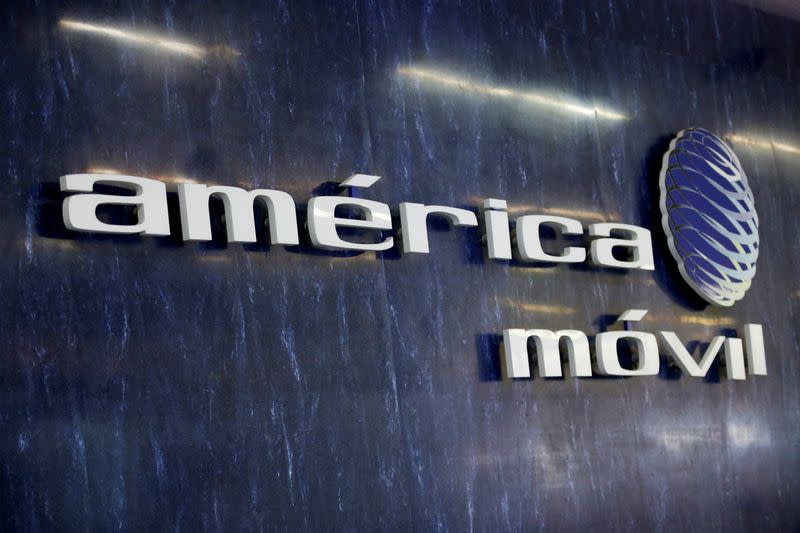 America Movil still without Mexico pay-TV permit after regulator vote -source