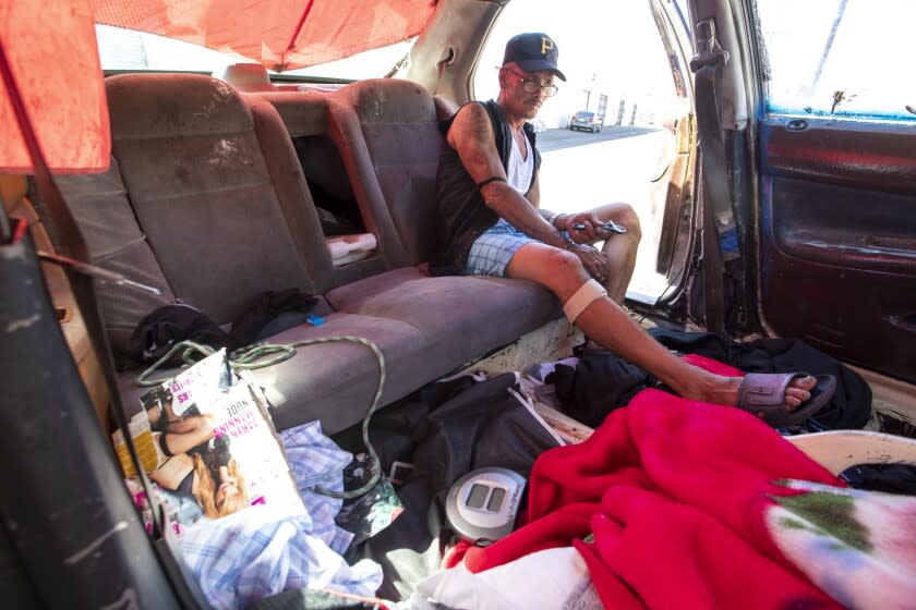 O.C.'s Vietnamese homeless people feel like outcasts in a culture of family, ach..