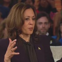 Harris tells Oprah any intruder to her home is 'getting shot'