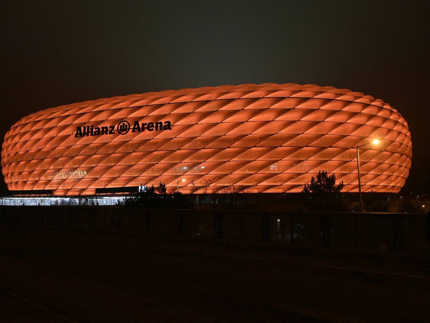 UEFA: Entscheidung über EM-Spielort München verschoben