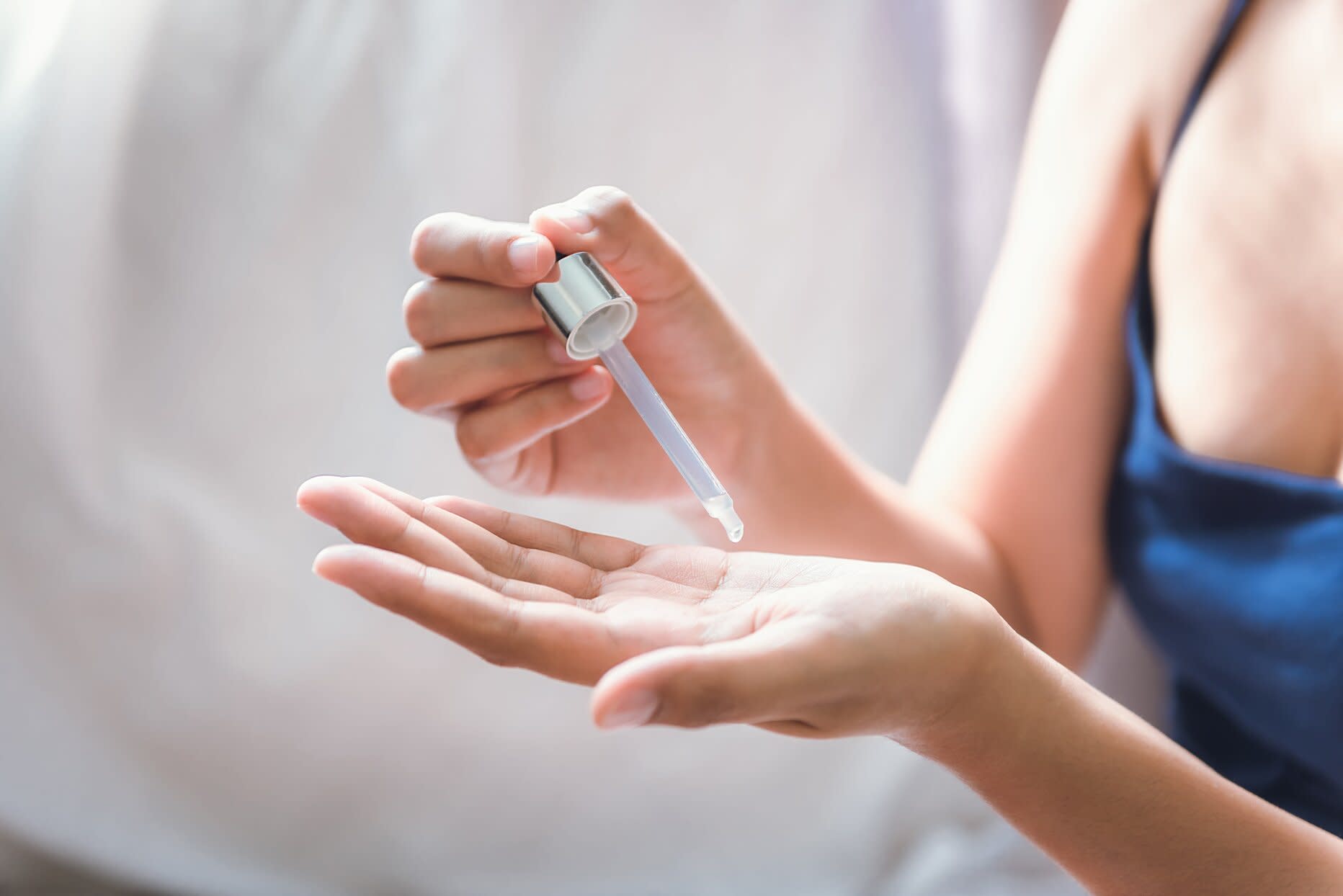 Amazon buyers crowned this anti-aging whitening serum as ‘Witchcraft in the bottle’