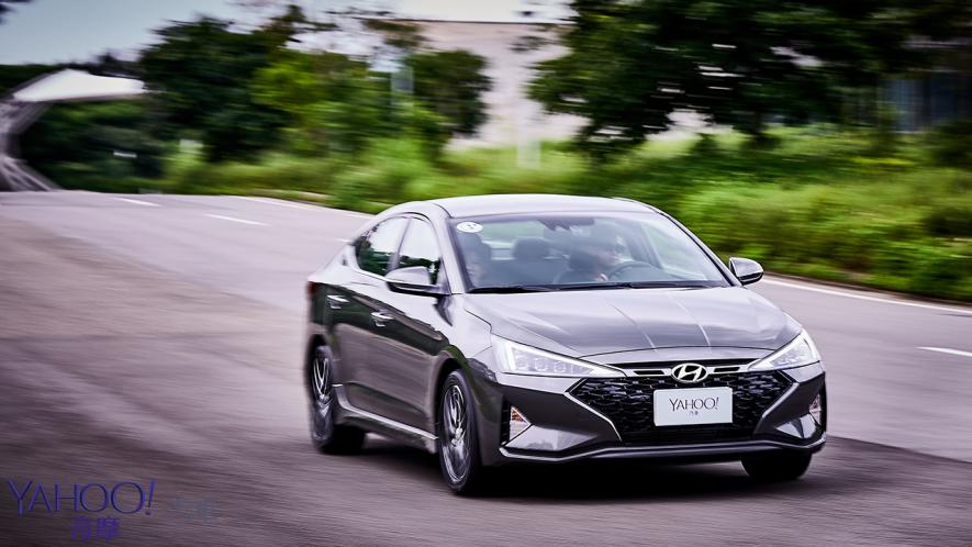 韓版紳裝下的跆拳高段踢！2019 Hyundai小改款Elantra Sport城郊試駕 - 2