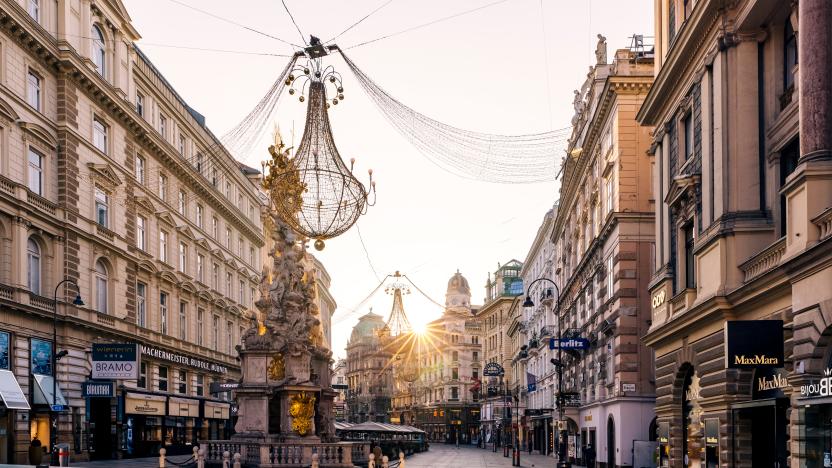 Graben shopping street in Vienna at sunrise, Austria