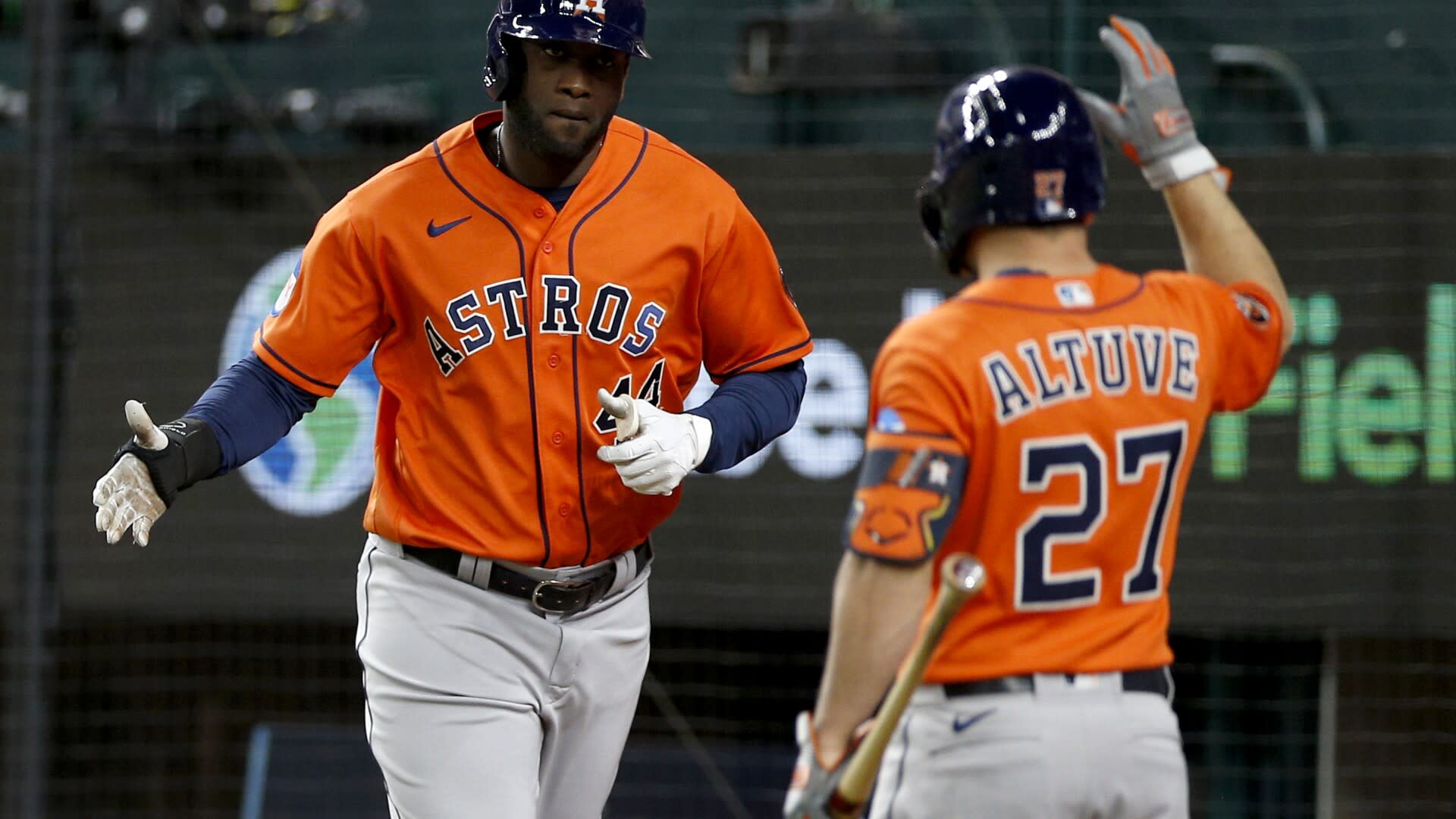 Altuve and Javier lead Astros to 8-5 win at Rangers as Houston