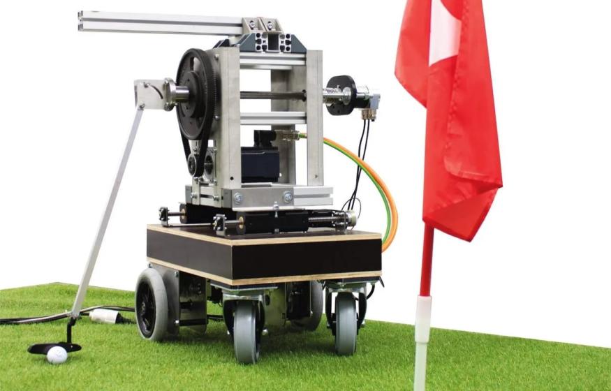 Putting robot Golfi