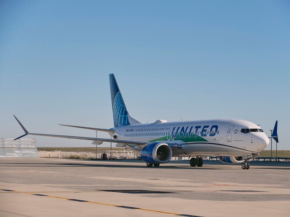 United Airlines just became the first airline in history to operate a passenger ..