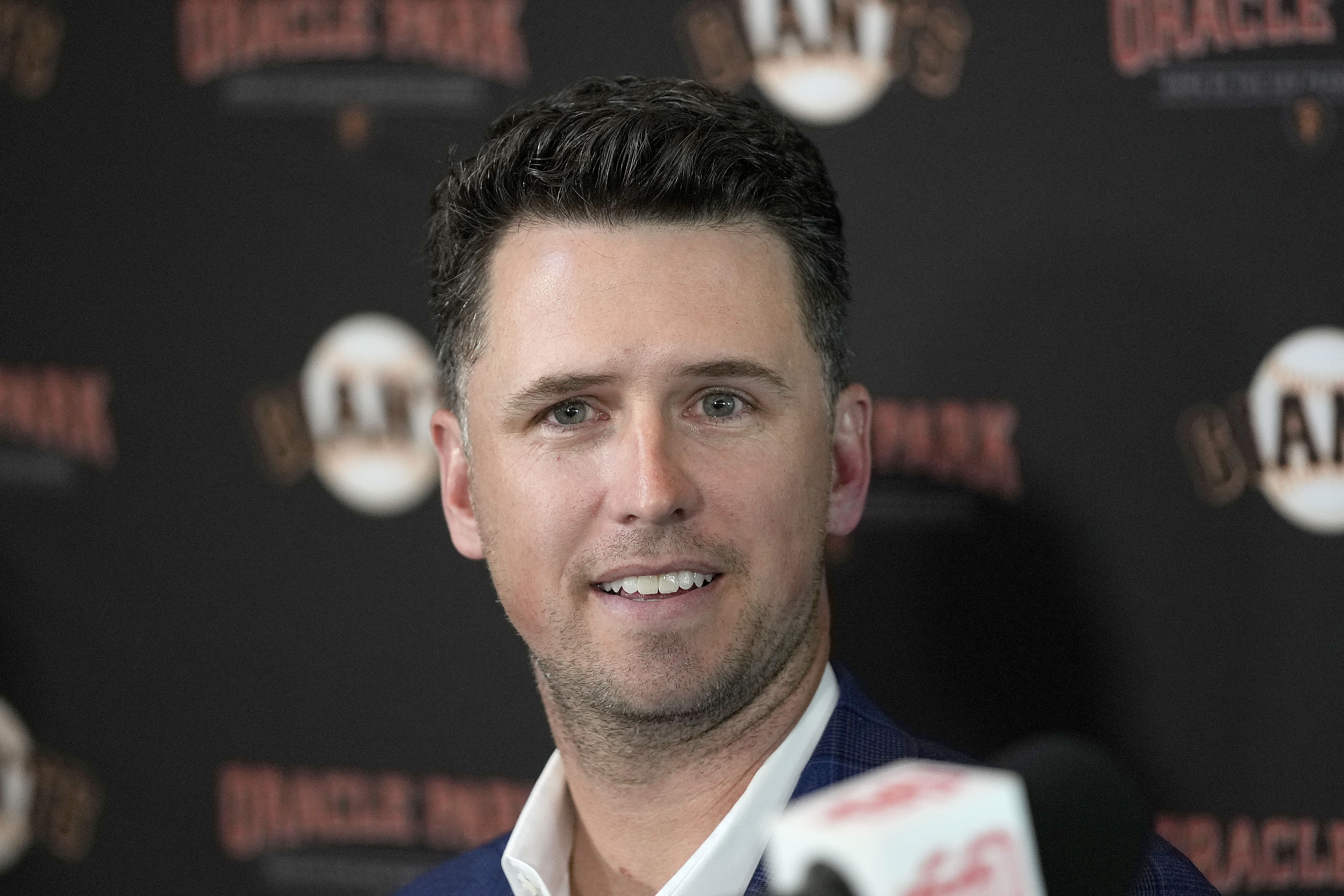 Giants promote Buster Posey to president of baseball operations, replacing Farhan Zaidi