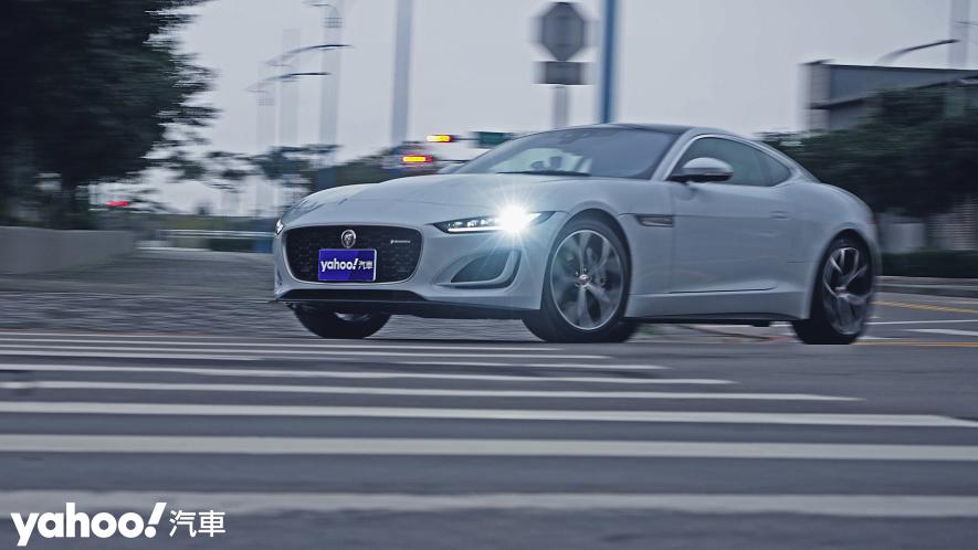 難以忘卻的我流情懷！2021 Jaguar F-Type Coupe P300 R-dynamic八里左岸試駕 - 17