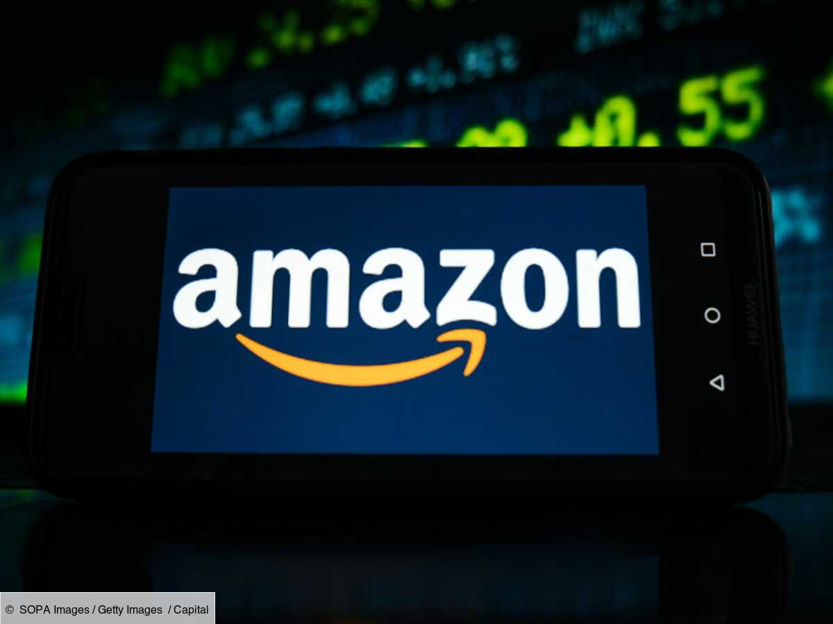 Amazon attacked by African-American manager for discrimination