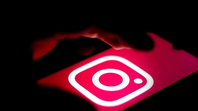 BRAZIL - 2020/07/10: In this photo illustration the Instagram logo seen displayed on a smartphone. (Photo Illustration by Rafael Henrique/SOPA Images/LightRocket via Getty Images)