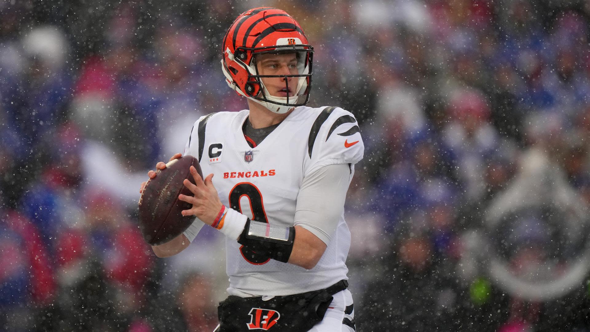 Cincinnati Bengals sign Trey Hendrickson to one-year extension through 2025  NFL season