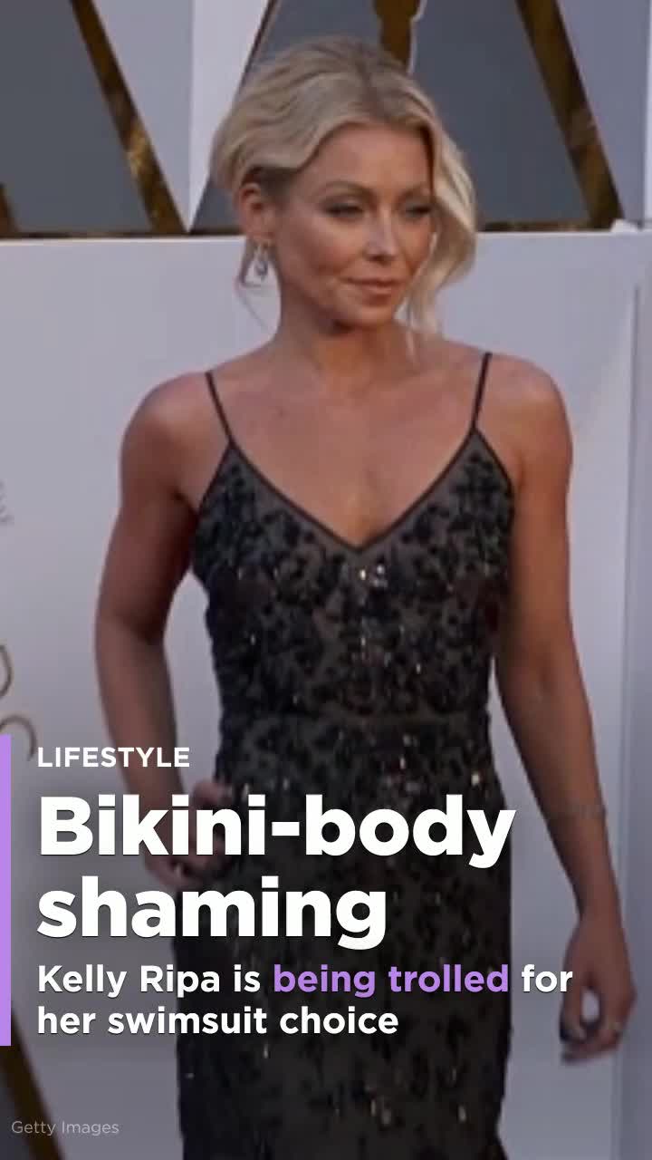 Kelly Ripa Has A Six Pack — But The 47 Year Olds Bikini Body Is Still